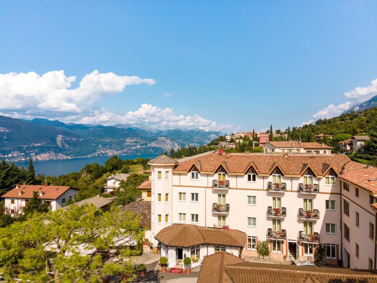 Hotel Bellavista San Zeno di Montagna Exterior foto